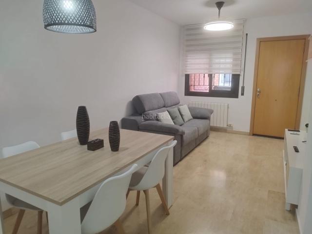 Piso en venta en Rubí, Ca n´Oriol. COQUETO PISO CON TERRAZA LISTO PARA ENTRAR A VIVIR !. Pisos.