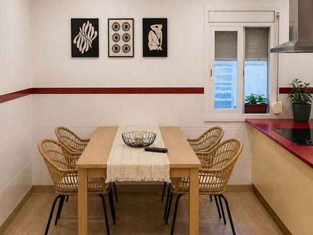 Piso en venta en Rubí, de 63 m² 2 habitaciones por 186.000