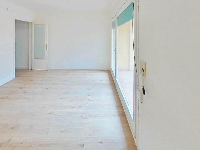 Piso en venta en Rubí, de 73 m² 3 habitaciones por 171.600