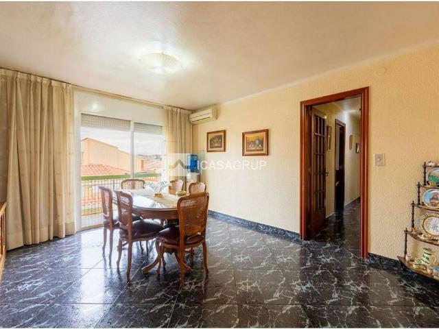 Piso en venta en Rubí, de 85 m² 4 habitaciones por 255.000