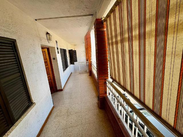 Piso en venta en Rubí, de 99 m² 3 habitaciones por 230.000