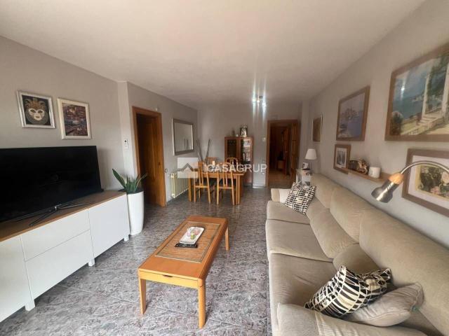 Piso en venta en Rubí, La Serreta. EXCLUSIVO PISO DE 4 HABITACIONES CON GRAN BALCÓN Y EXCELENTE UBICACIÓN EN CA NORIOL CAN ROSES. Pisos.
