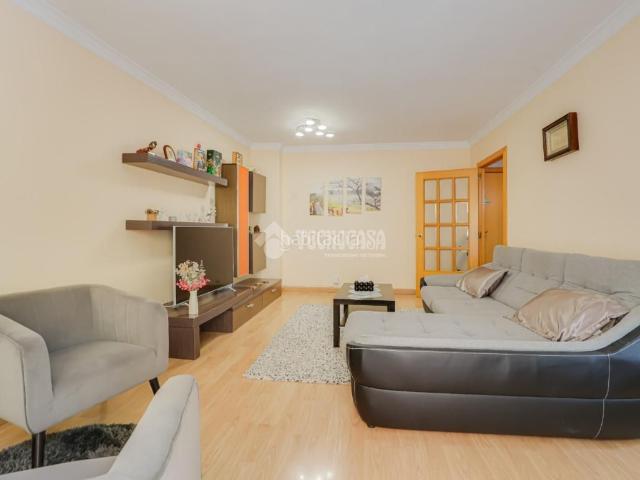 Piso en venta en Rubí, La Serreta. Piso en venta en Rubí. Pisos.