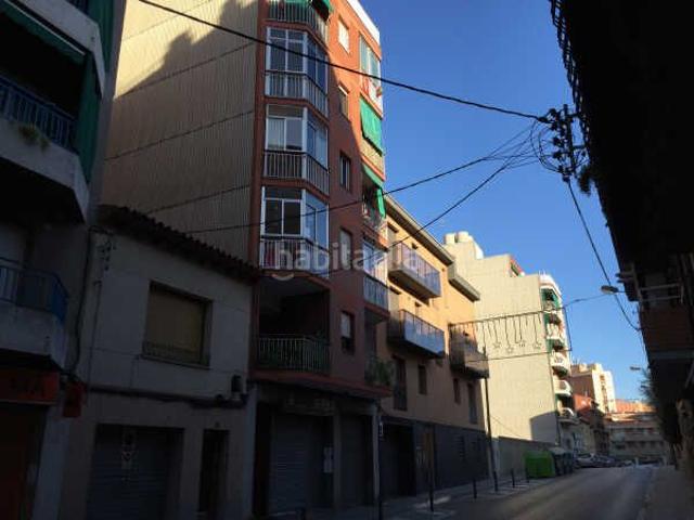 Piso en venta en Rubí, Mercat. Pisos.