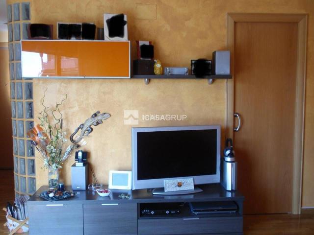 Piso en venta en Rubí, Zona Industrial. OPORTUNIDAD EN ZONA MUTUA!. Pisos.