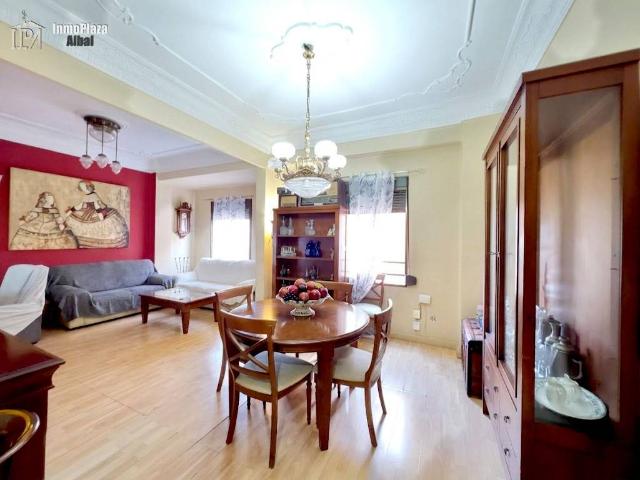 Piso en Venta en Russafa
