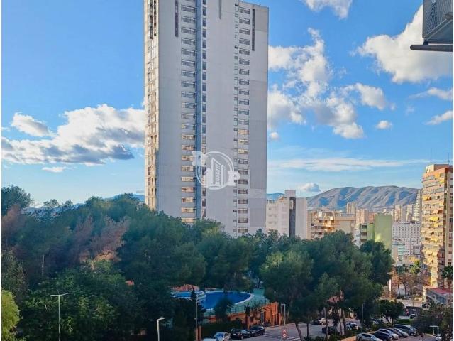 Piso en venta en Racó de l'Oix 03503