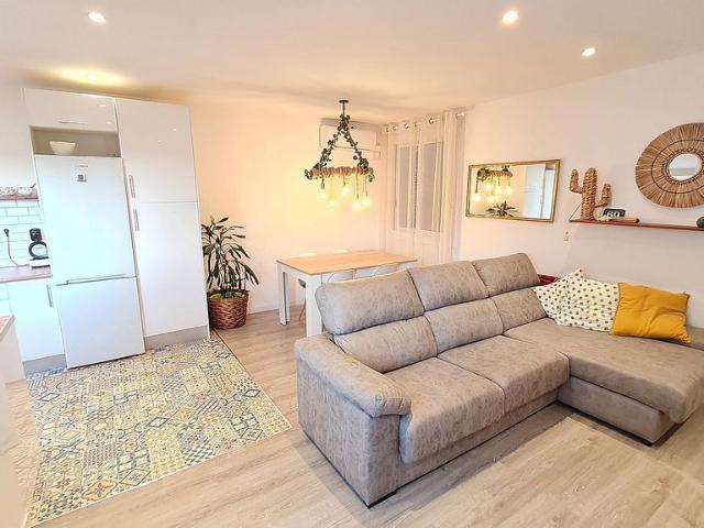 Piso en venta en rambla De Joaquim Ruyra, Blanes, de 65 m² 2 habitaciones por 185.000 €