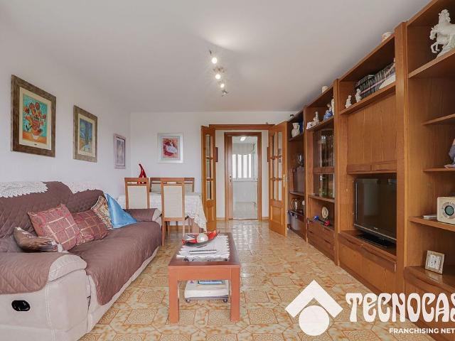 Piso en venta en rambla De la Marina, Hospitalet de Llobregat, L´, de 77 m² 3 habitaciones por 249.900