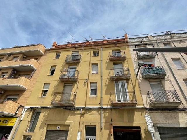 Piso en venta en rambla De Sant Ferran, Igualada, de 87 m² 3 habitaciones por 110.000