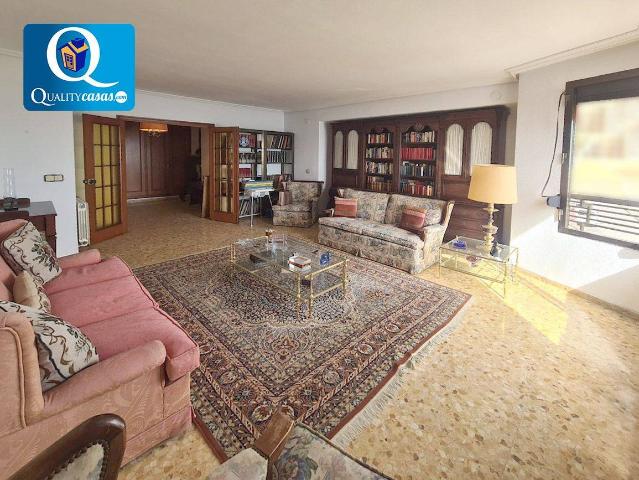 Piso en Venta en Raval Roig Virgen del Socorro