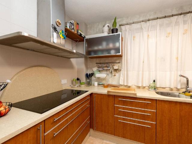 Piso en Venta en Raval Roig Virgen del Socorro