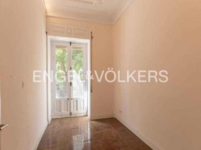 Piso en Venta en Recoletos
