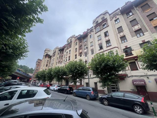 Piso en Venta en Rekalde Centro