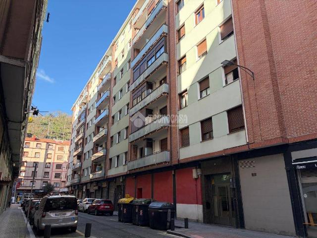 Piso en Venta en Rekalde Centro