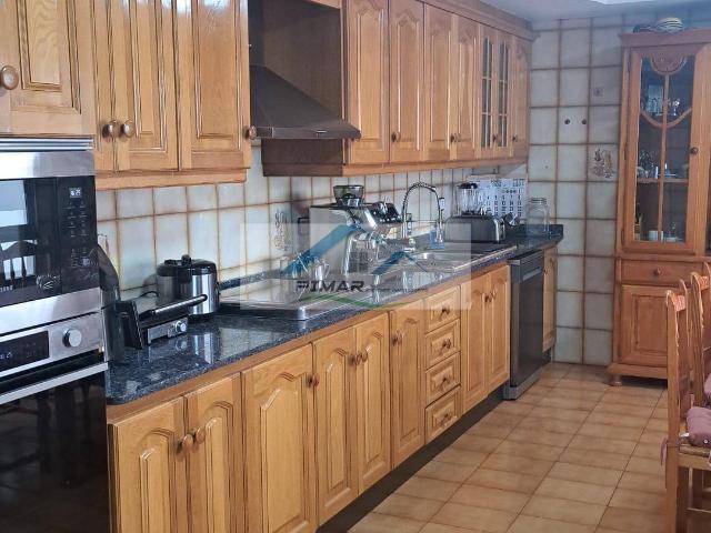 Piso en Venta en Reina Victoria Miguel Hernández
