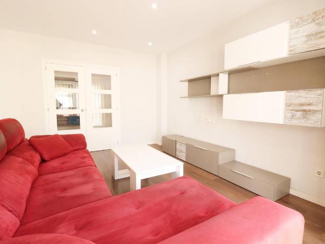 Piso en Venta en Reina Victoria Miguel Hernández