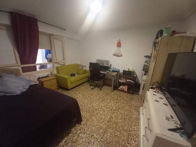 Piso en Venta en Reina Victoria Miguel Hernández