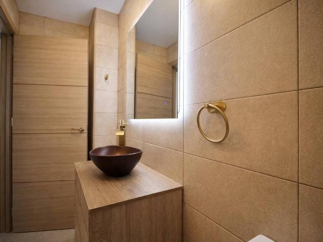 Piso en Venta en Reina Victoria Miguel Hernández