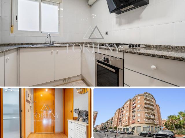 Piso en venta en Reus, Centre. Piso en venta en calle Escultor Rocamora, Reus. Pisos.