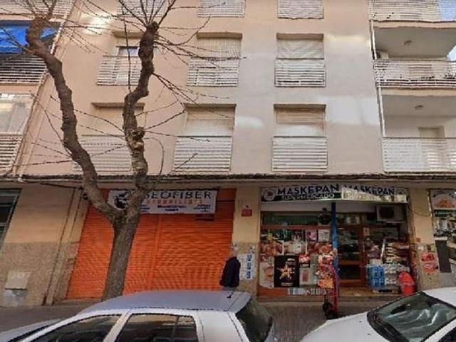 Piso en venta en Reus, de 101 m² 4 habitaciones por 159.090