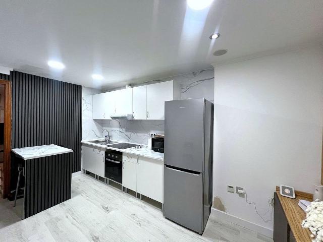 Piso en venta en Reus, de 57 m² 1 habitación por 60.000