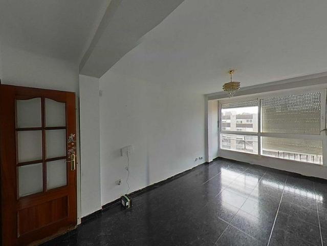 Piso en venta en Reus, de 67 m² 2 habitaciones por 147.000