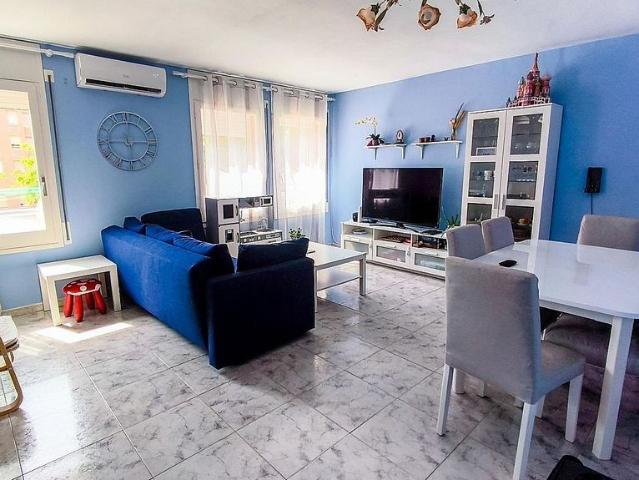 Piso en venta en Reus, de 83 m² 3 habitaciones por 144.000
