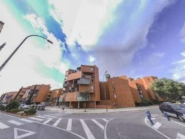 Piso en venta en Reus, de 88 m² 2 habitaciones por 45.000