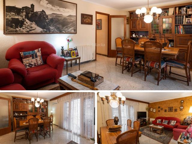 Piso en venta en Reus, Llevant. Amplio piso de 4 habitaciones en calle Modest Gene de Reus. Pisos.