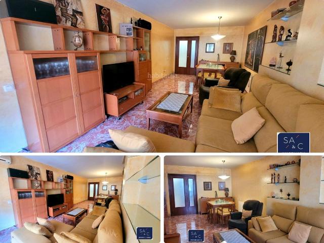 Piso en venta en Reus, Llevant. Piso en venta con 4 habitaciones, 2 baños y parquing. Pisos.