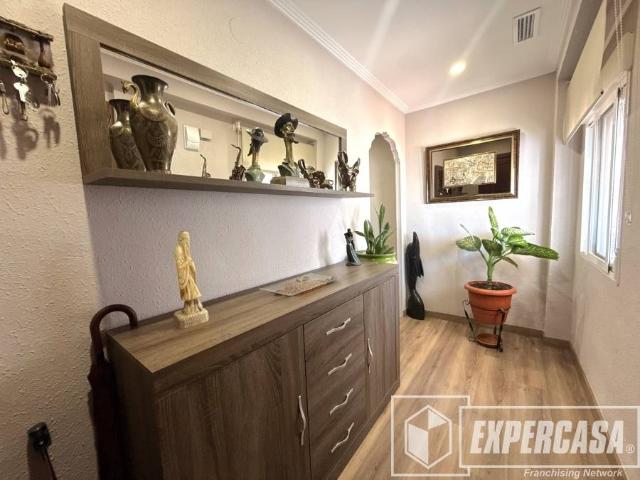 Piso en Venta en Riba roja de Túria