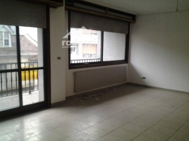 Piso en Venta en Ribadavia