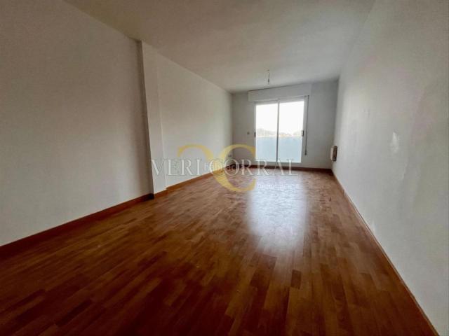 Piso en venta en Ribadesella. Piso de tres dormitorios en Ribadesella. Pisos.