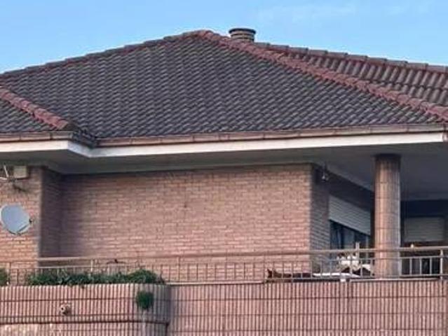 Piso en Venta en Ribamontán Al Monte
