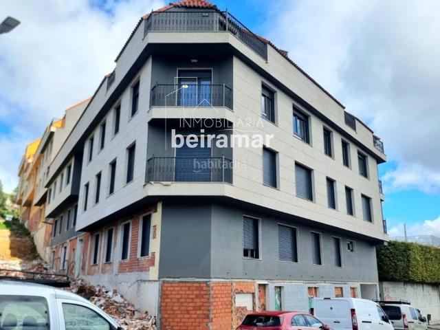 Piso en venta en Ribeira, Santa Uxía de Ribeira. Obra nueva en Ribeira Viviendas con terraza, garaje y vistas al mar. Pisos.