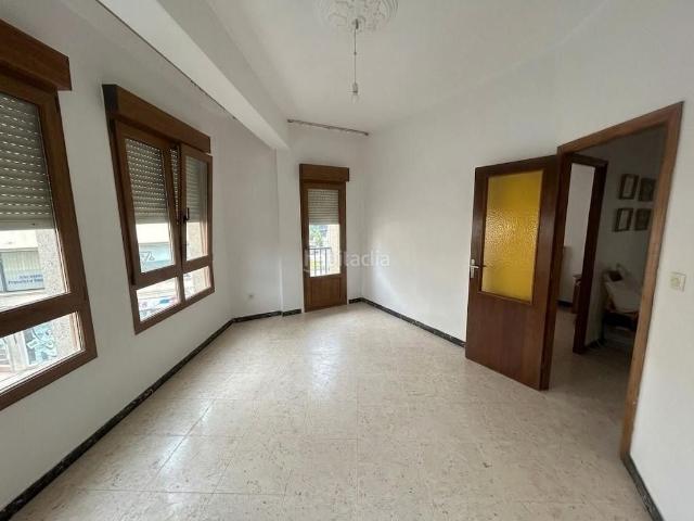 Piso en venta en Ribeira, Santa Uxía de Ribeira. SE VENDE SEGUNDO TRASTERO PARA REFORMA. Pisos.
