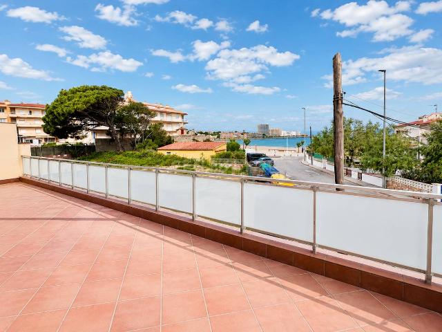Piso en Venta en Riells