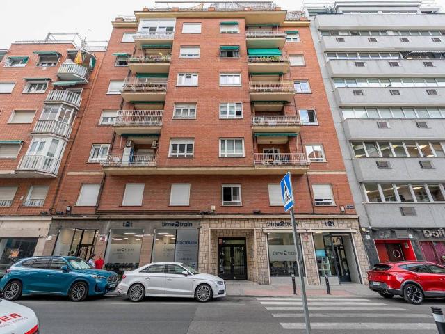 Piso en Venta en Ríos Rosas Nuevos Ministerios