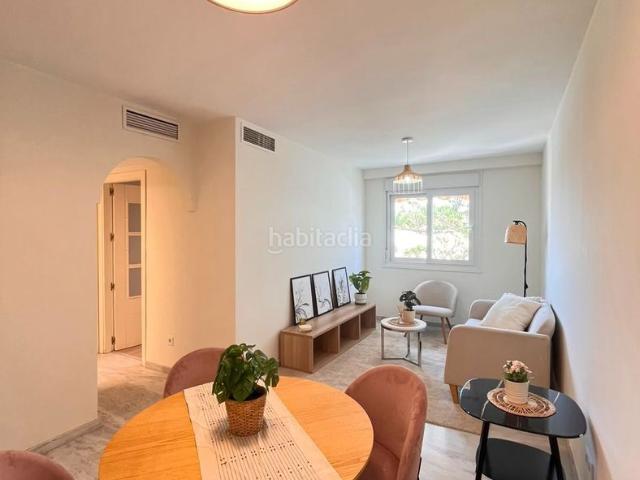 Piso en venta en Rincón de la Victoria, Cotomar. ATICO REFORMADO TERRAZA 52 m2 PISCINA PARKING CAMINO VIEJO DE VELEZ RINCON DE LA VICTORIA. Pisos Rincón de la.