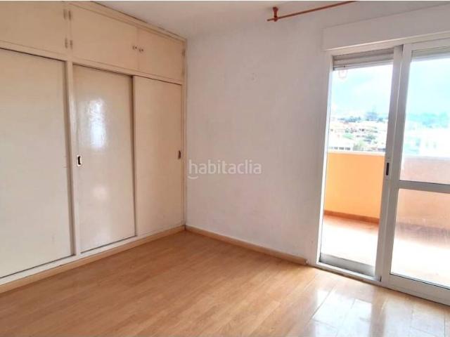 Piso en venta en Rincón de la Victoria, La Cala del Moral. PISO EN RECINTO CON PISCINA Y VISTAS. Pisos Rincón de la.