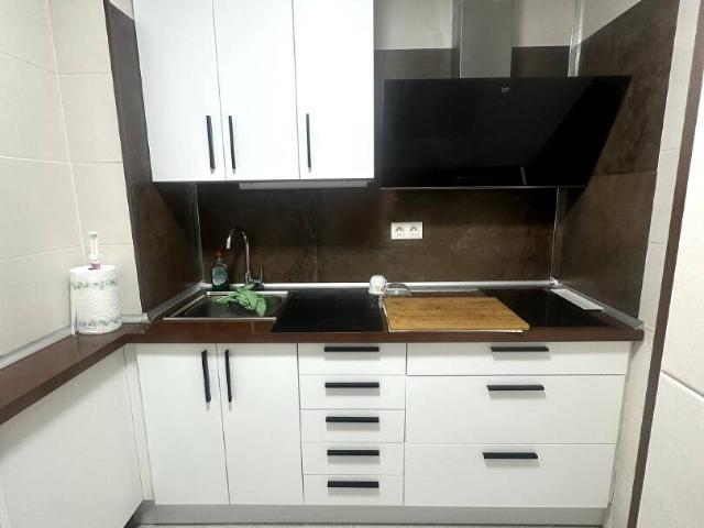 Piso en Venta en Ris