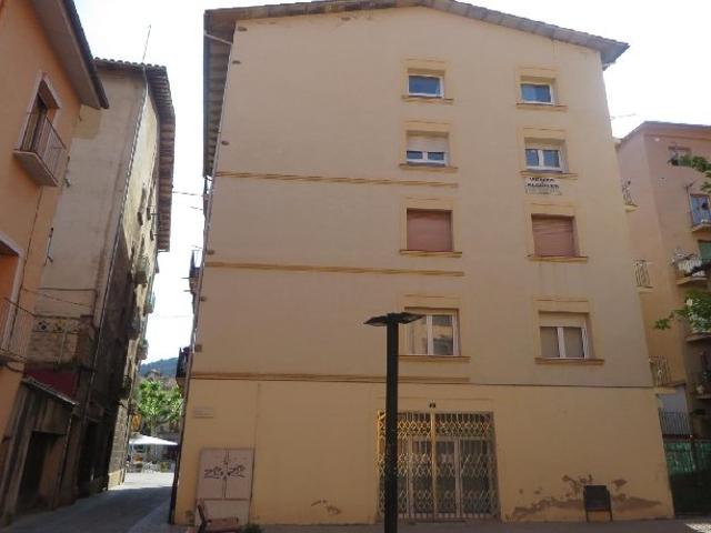 Piso en venta en Ripoll, Calle monestir
