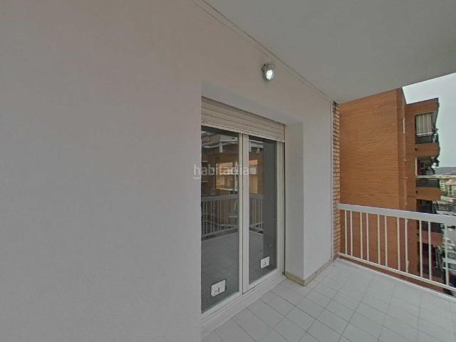 Piso en venta en Ripollet, Pont Vell. SE VENDE PISO ALQUILADO EN C VERGE DE MONTSERRAT RIPOLLET. Pisos.