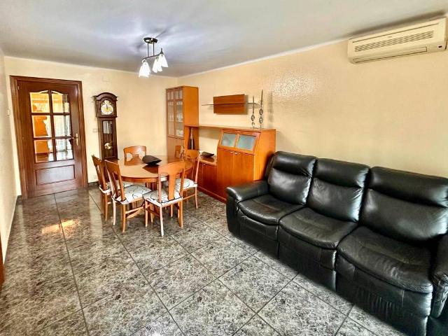 Piso en Venta en Riu Sud