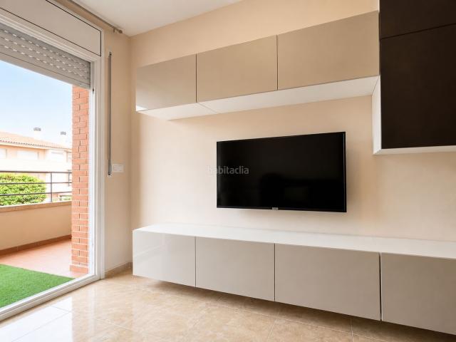 Piso en venta en Riudarenes. PIS A RIUDARENES. Pisos.