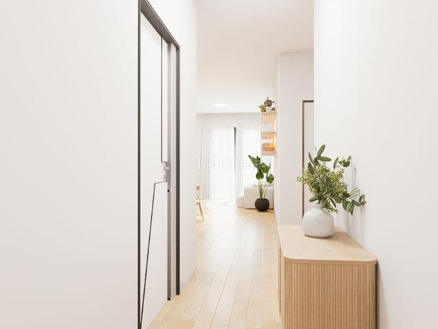 Piso en venta en Roca del Vallès La. Luminoso piso de obra nueva con balcón en el corazón de La Roca del Vallès. Pisos Roca del Vallès.