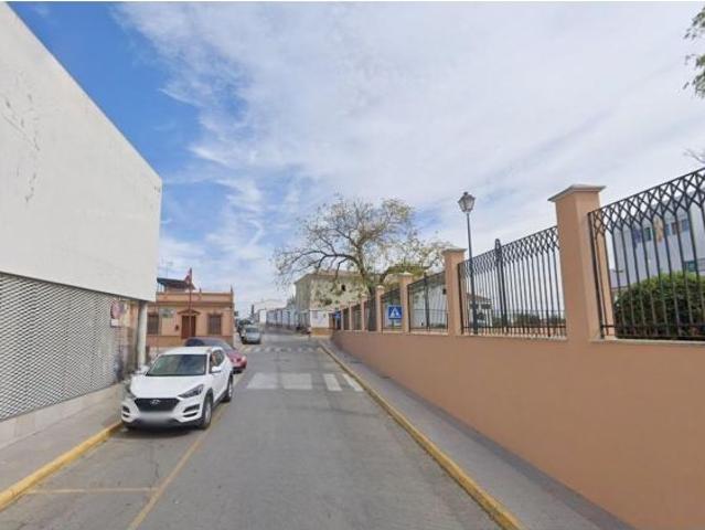 Piso en venta en Rociana del Condado, Huelva. Activo inmobiliario SIN POSESIÓN, NO SE PUEDE VISITAR