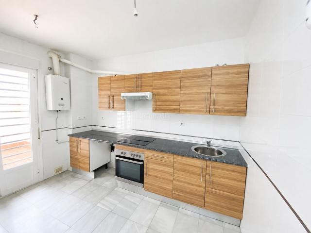 Piso en venta en Rociana del Condado. Piso en venta en Calle Balmes, 1. Pisos Rociana del.