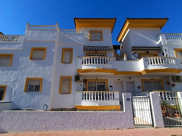 Piso en venta en Rojales. Apartamento ampliado de 2 habitaciones en la planta baja en Buena Vista, junto a La Marquesa Golf! Este fantástico apartamento amp. Pisos.